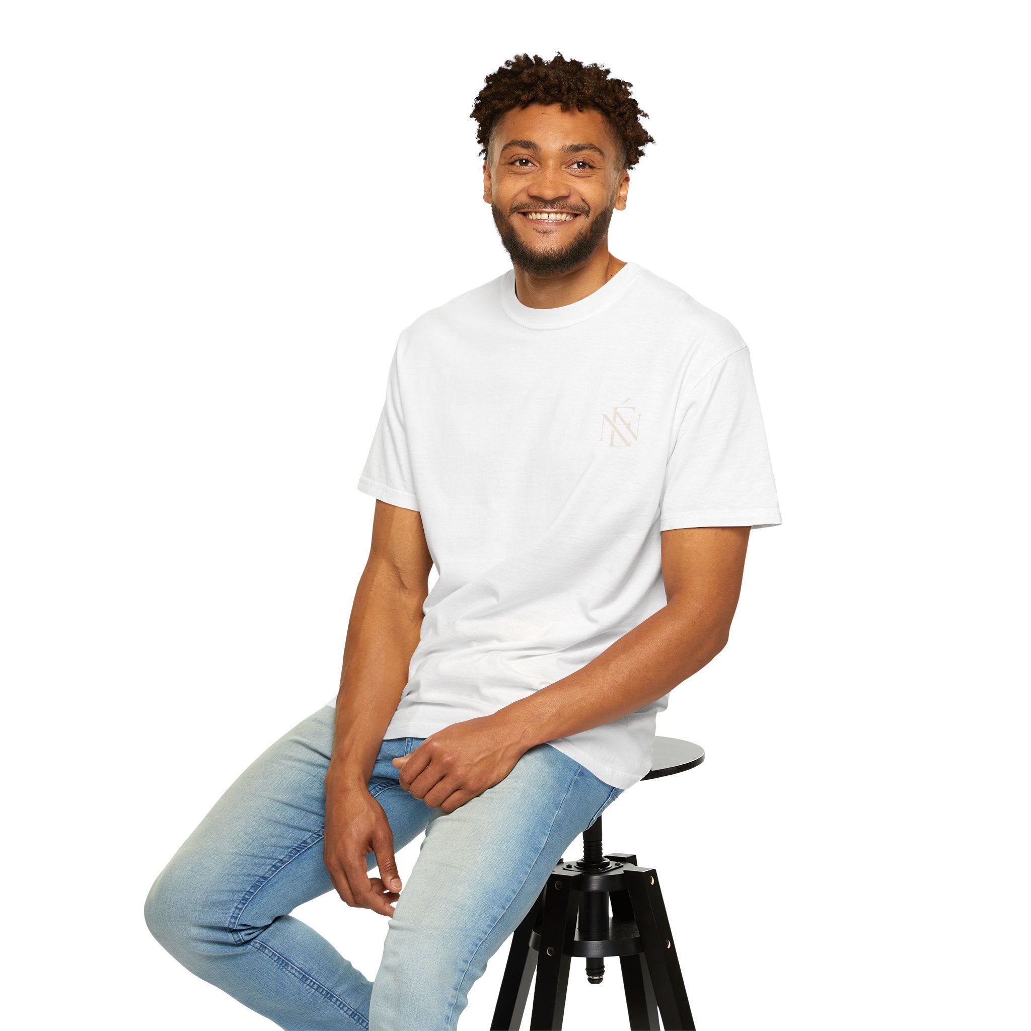 Néva Graphic T-Shirt