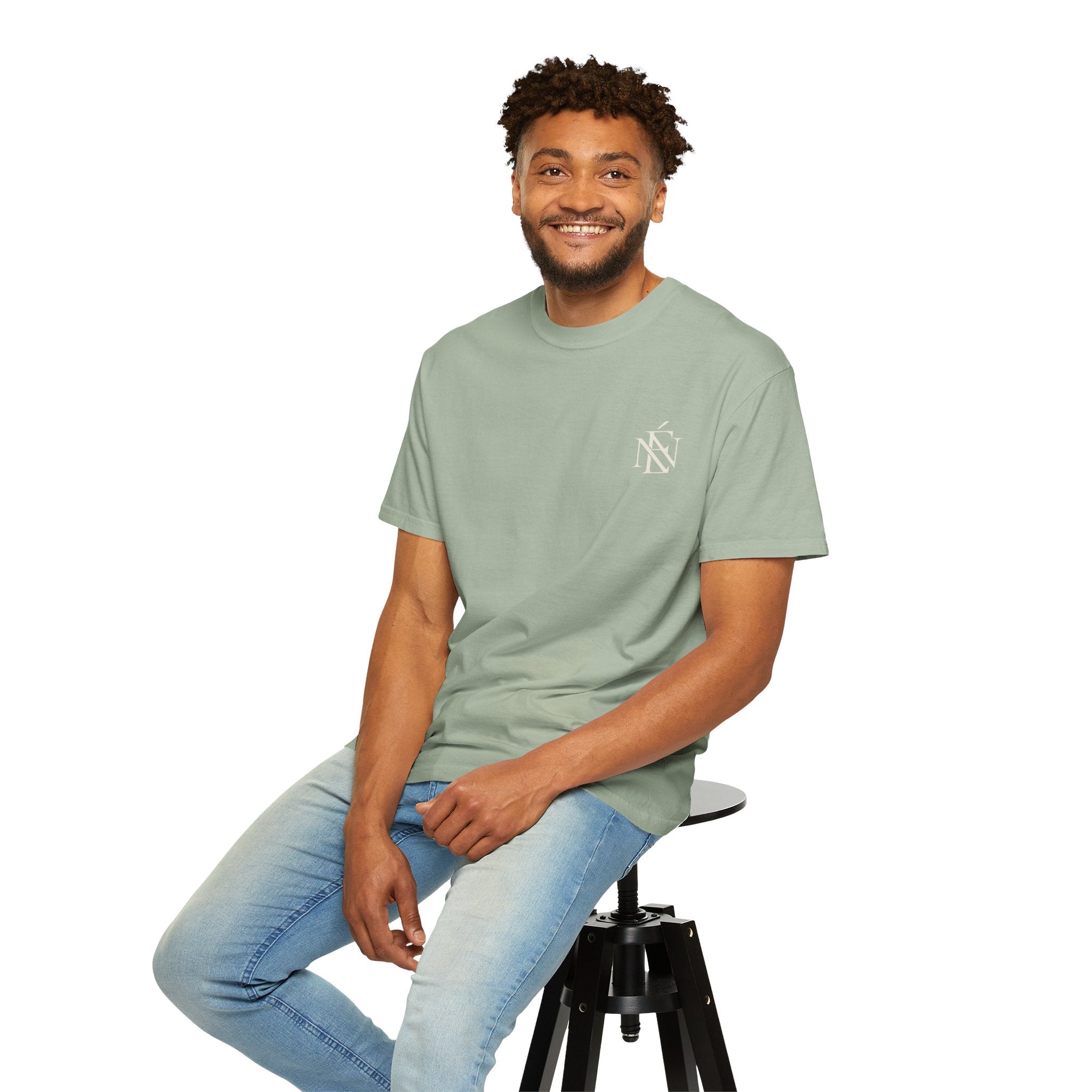 Néva Graphic T-Shirt